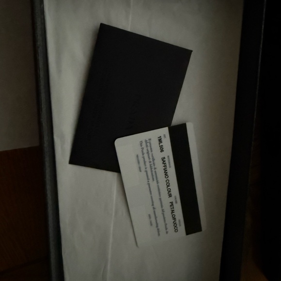 Prada Pink Women's Wallet. Saffiano leather. Good condition. - Picture 6 of 7